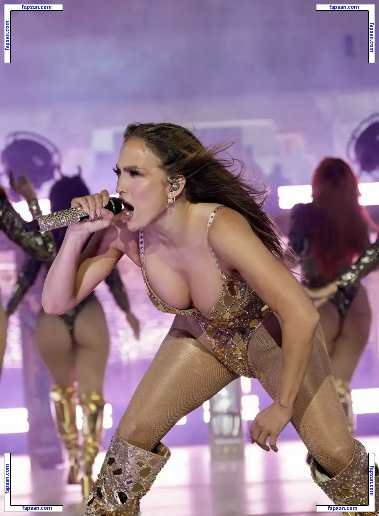 Jennifer Lopez голая фото #10844 с Онлифанс