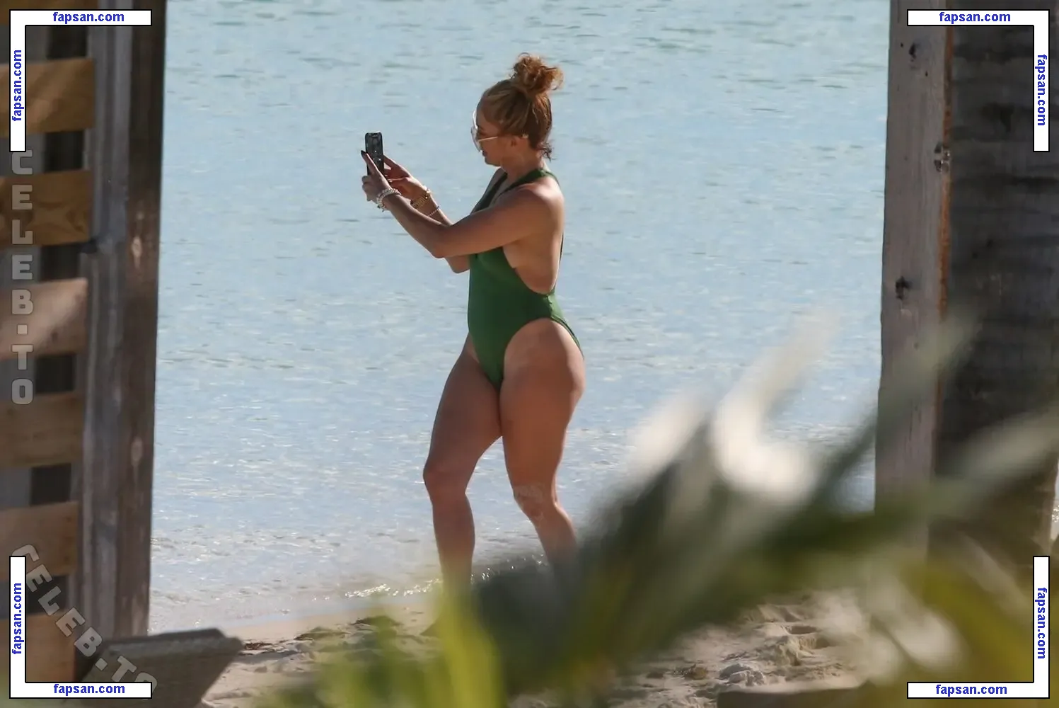 Jennifer Lopez nude photo #10897 from OnlyFans