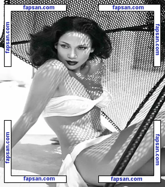 Jennifer Lopez nude photo #2445 from OnlyFans