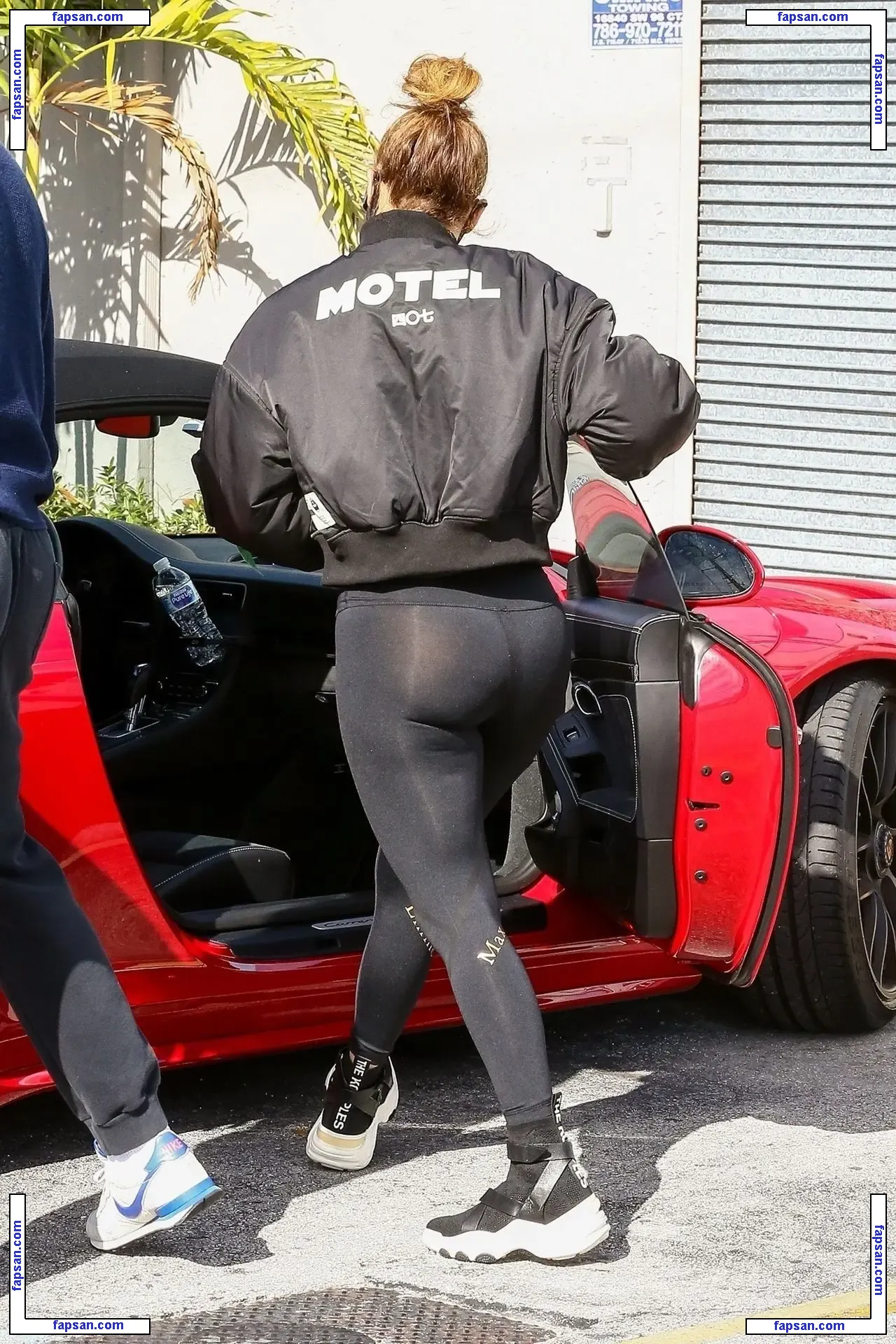 Jennifer Lopez nude photo #4405 from OnlyFans