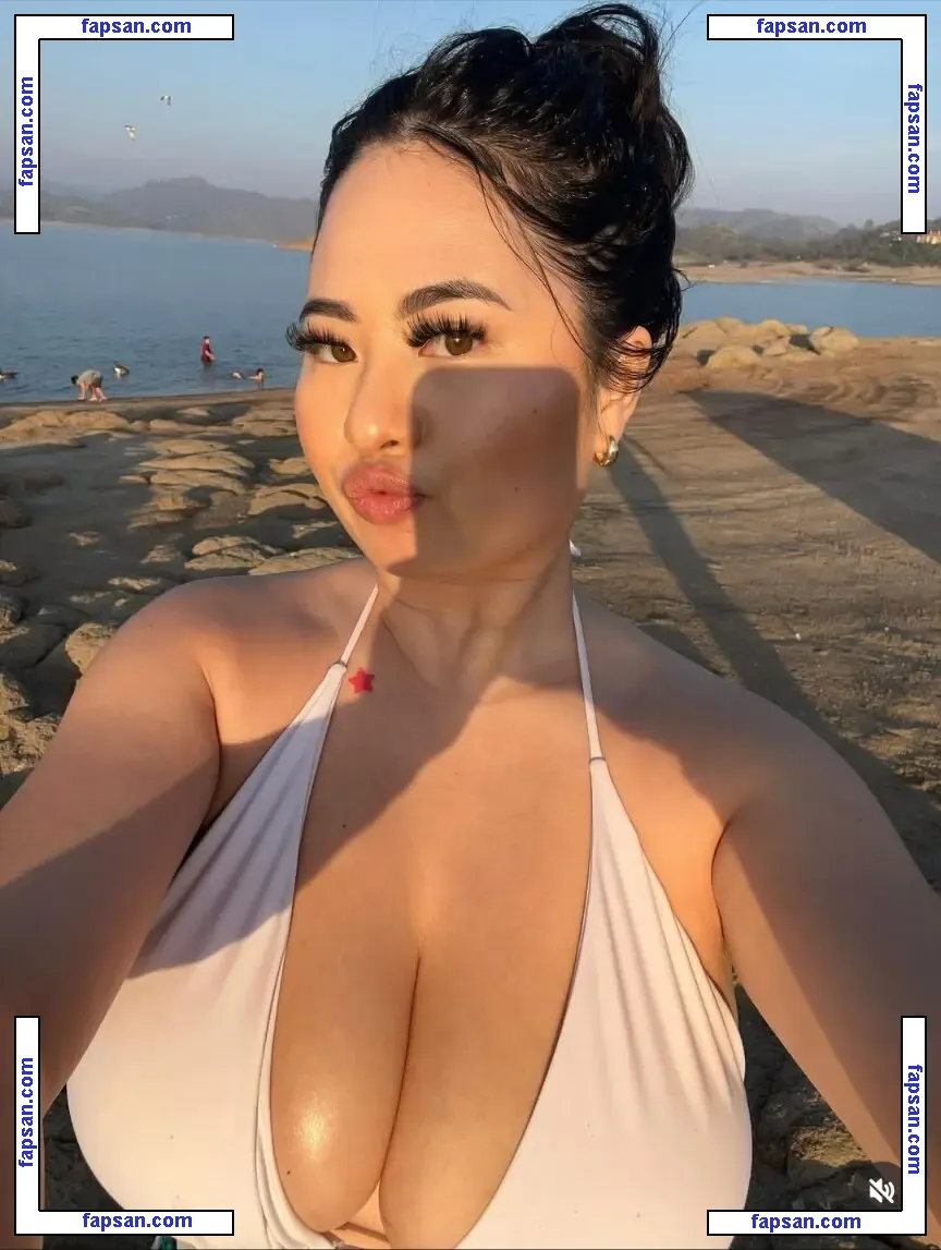 Jennifer Vang nude photo #0001 from OnlyFans