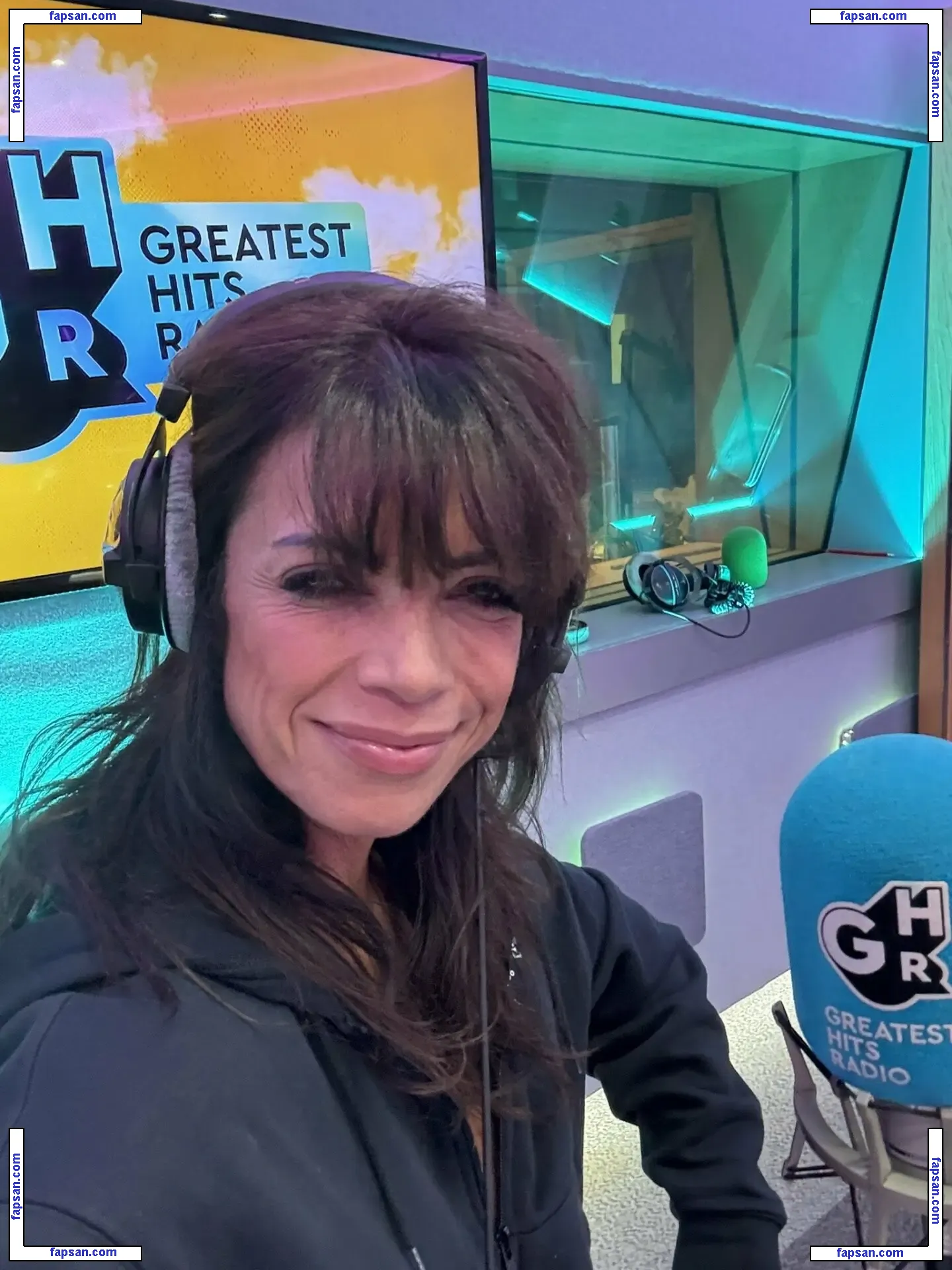 Jenny Powell голая фото #0309 с Онлифанс