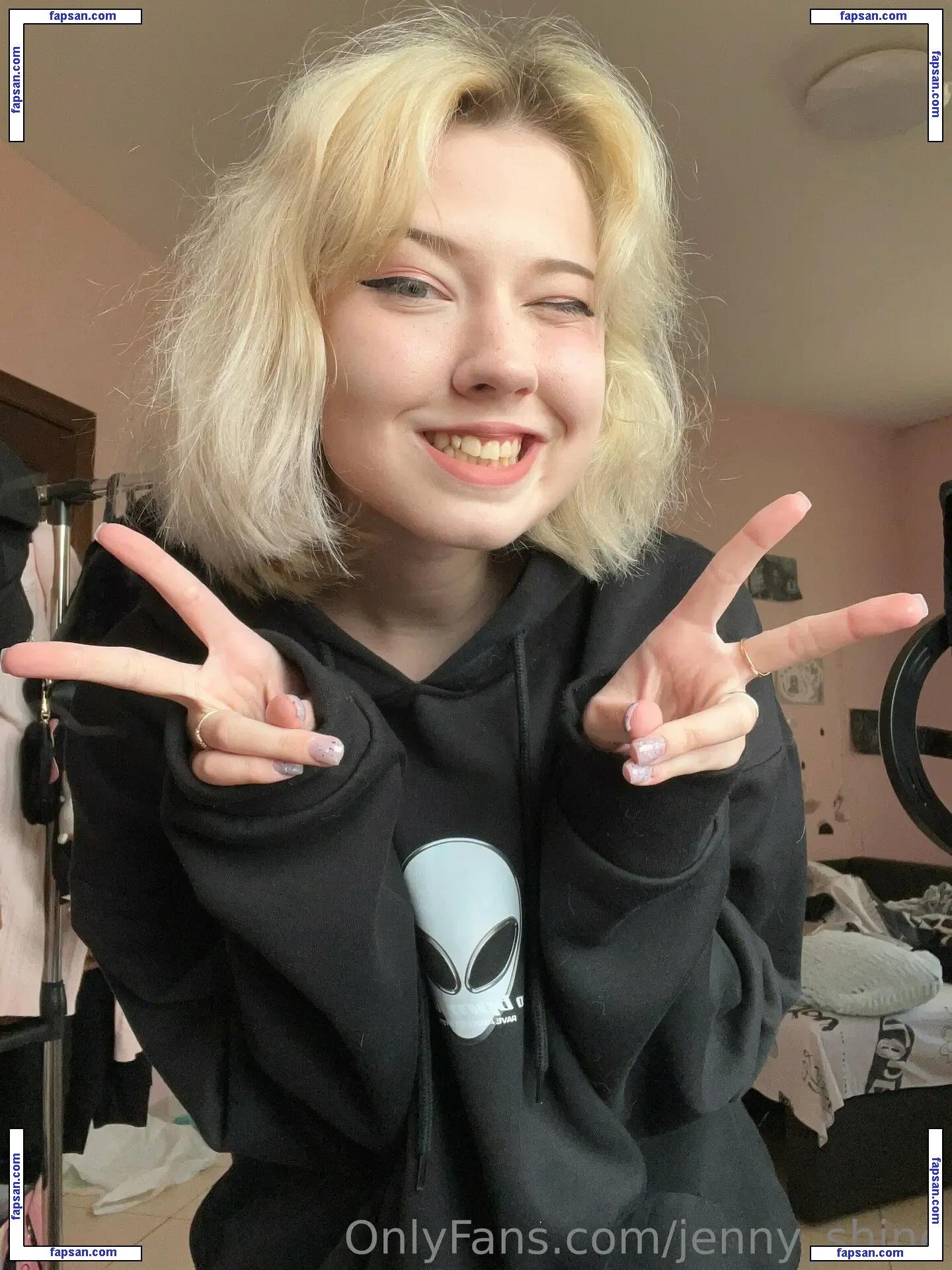jenny_shine nude photo #0010 from OnlyFans