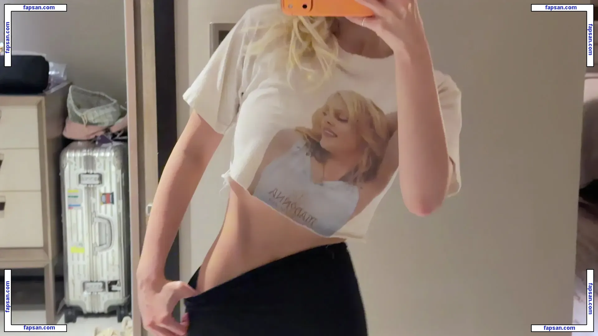 Jeon Somi/ENNIK SOMI nude photo #0025 from OnlyFans