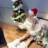 Jeon Somi/ENNIK SOMI nude #0013