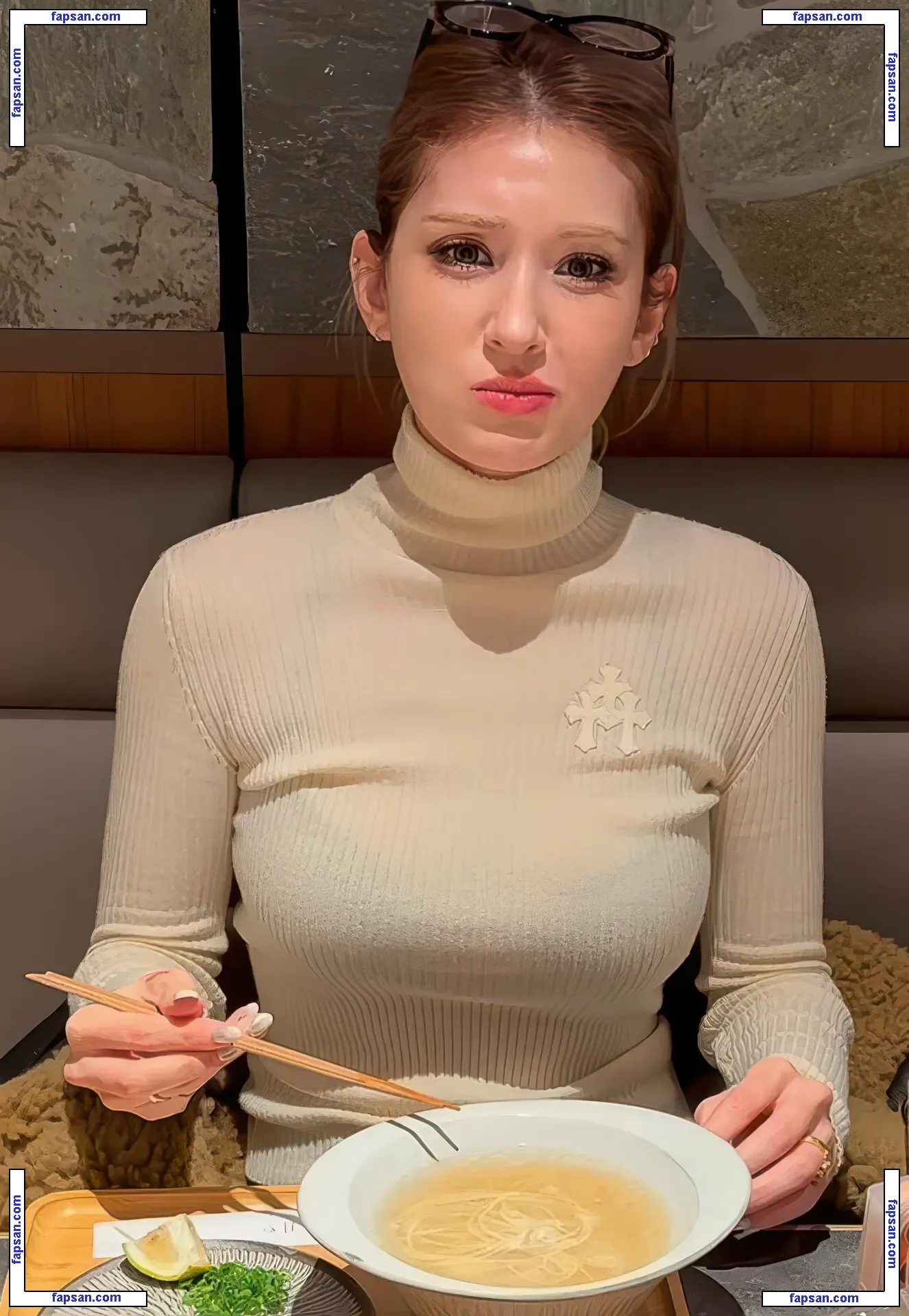 Jeon Somi nude photo #0286 from OnlyFans