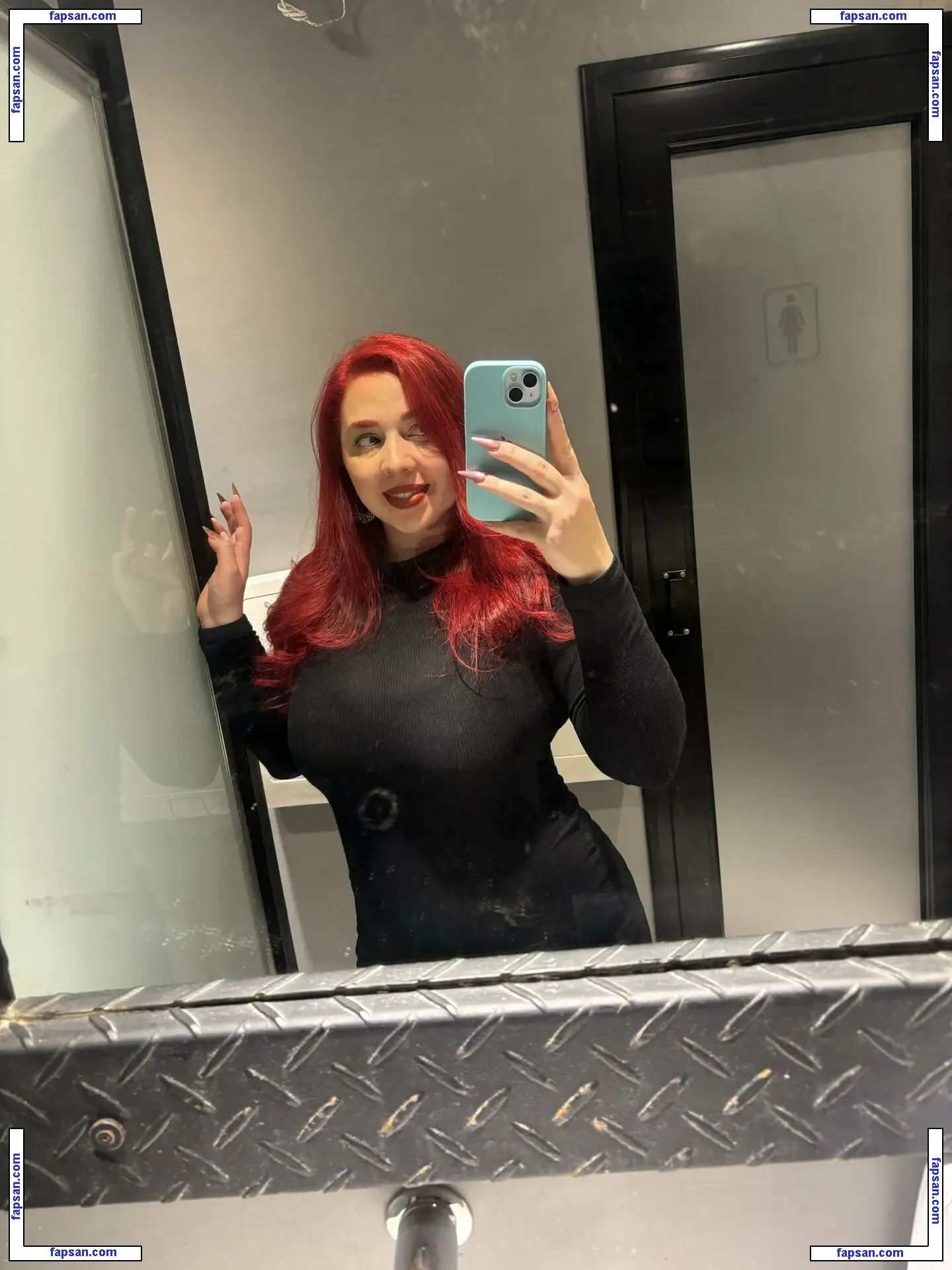 jesirabbit nude photo #0023 from OnlyFans
