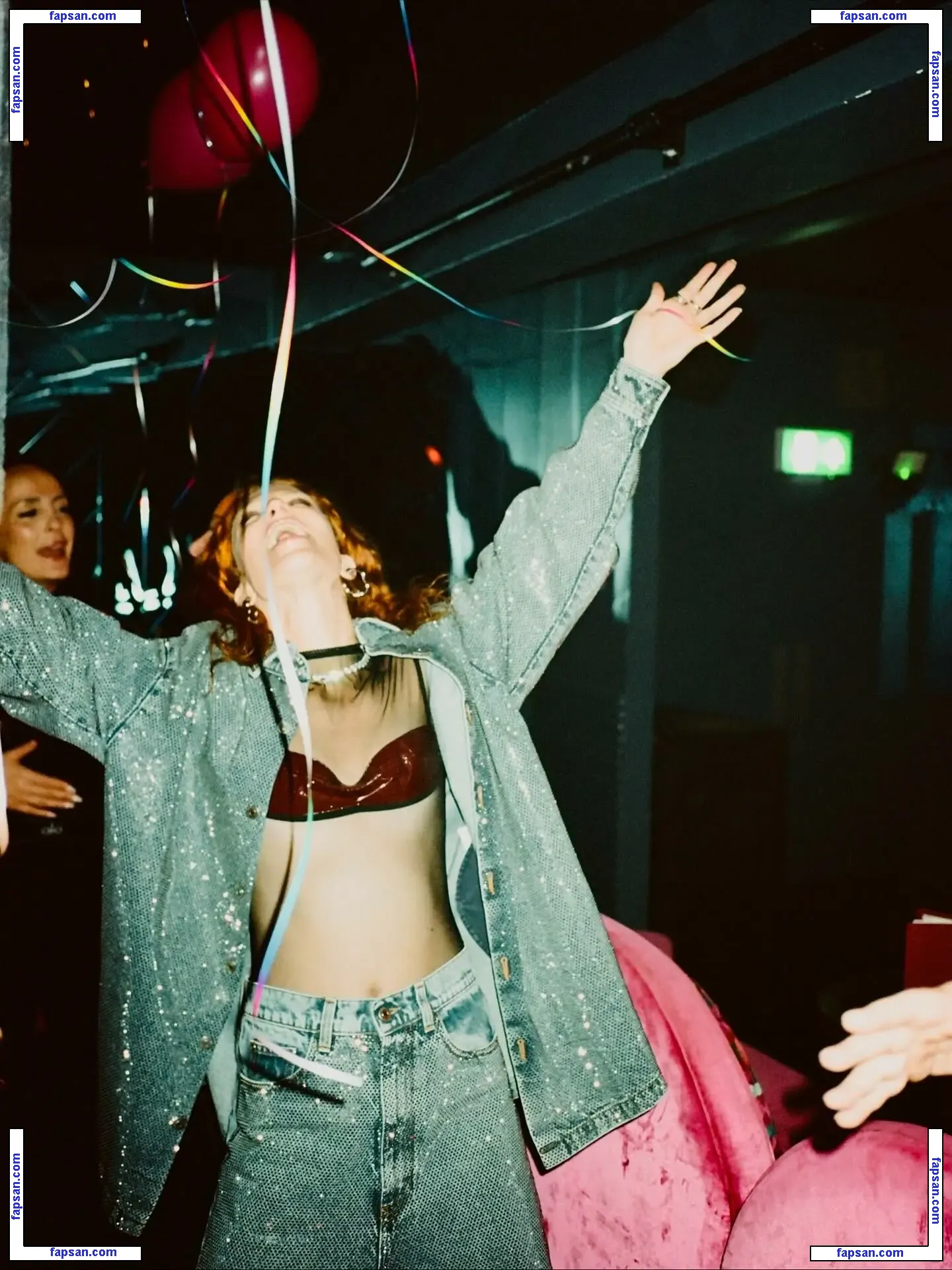 Jess Glynne голая фото #0160 с Онлифанс