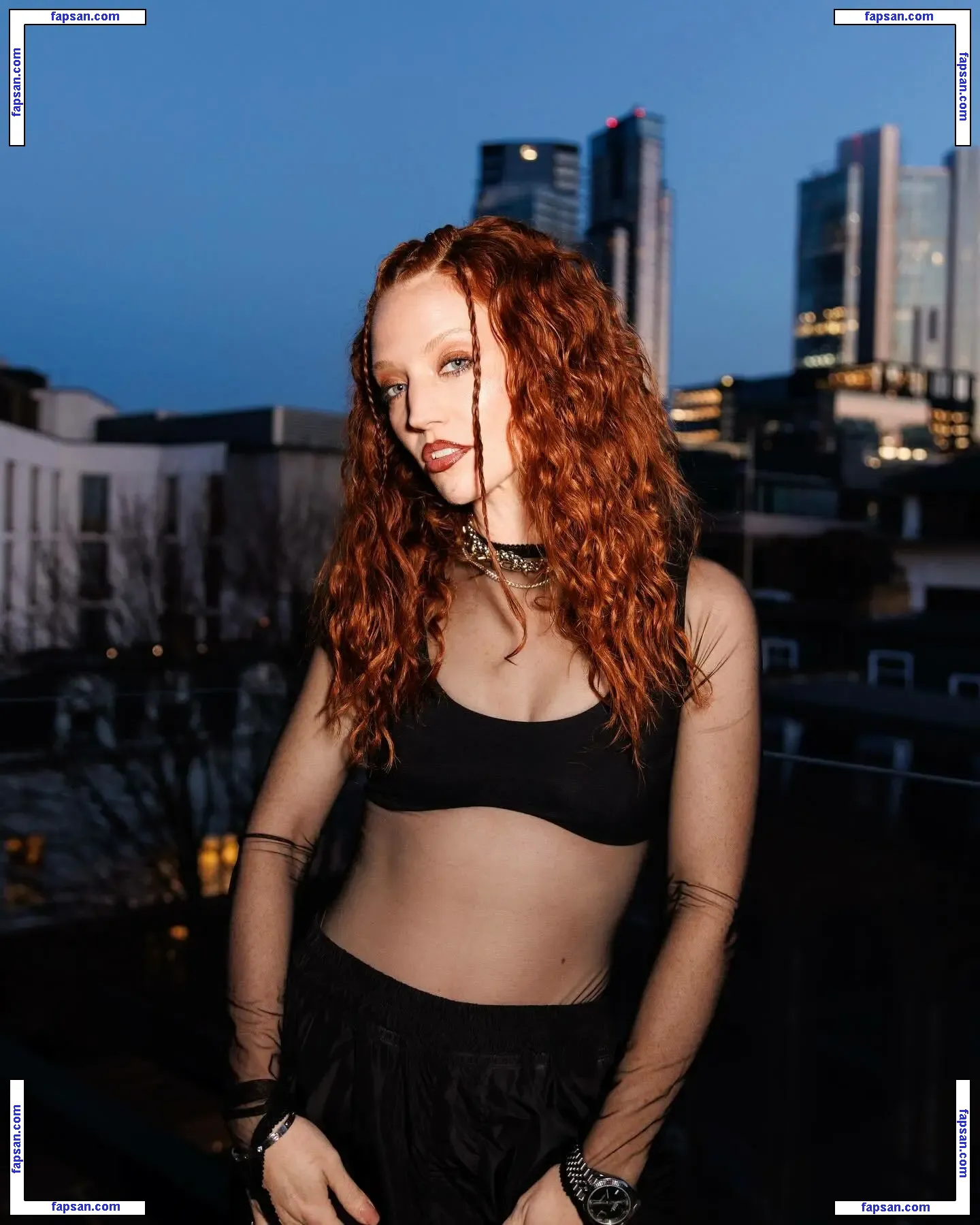 Jess Glynne голая фото #0162 с Онлифанс