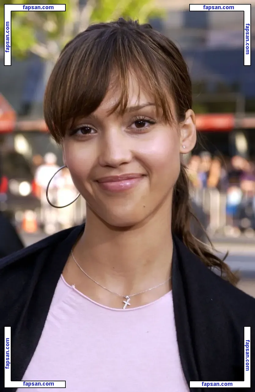 Jessica Alba nude photo #0020 from OnlyFans