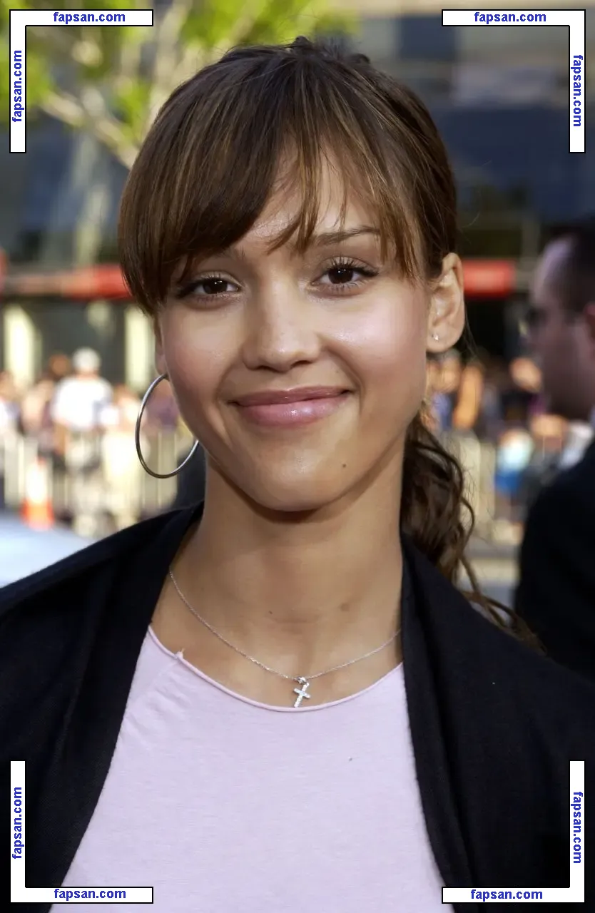 Jessica Alba nude photo #0022 from OnlyFans