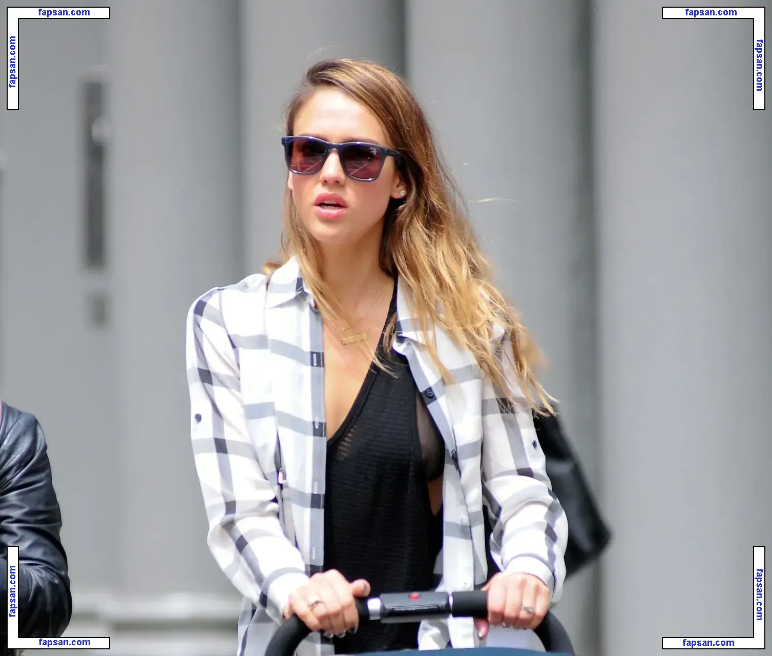 Jessica Alba nude photo #0068 from OnlyFans
