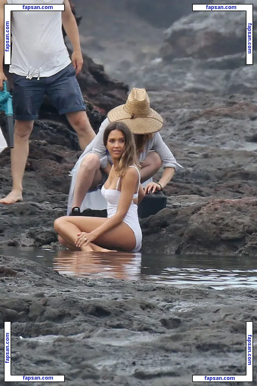 Jessica Alba nude photo #0455 from OnlyFans