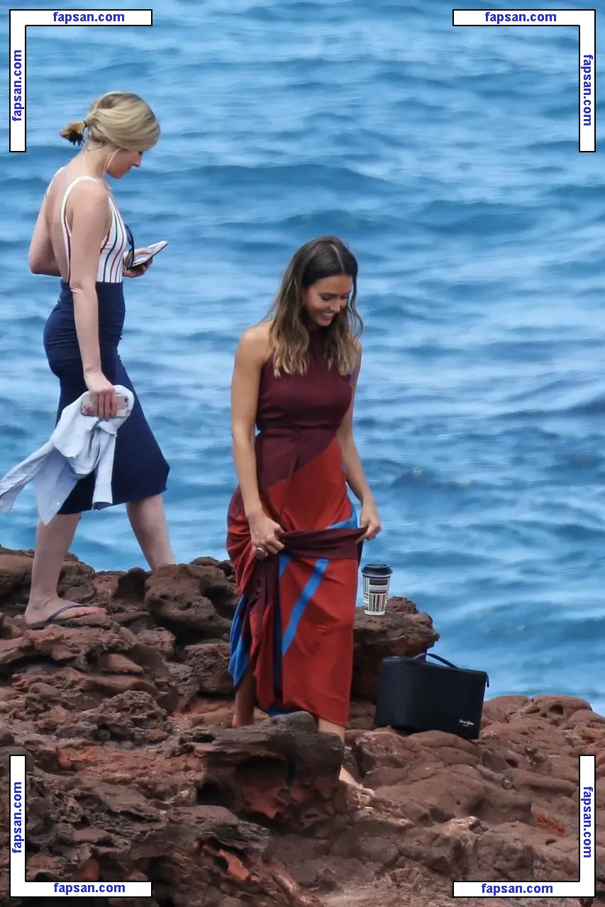 Jessica Alba nude photo #0474 from OnlyFans
