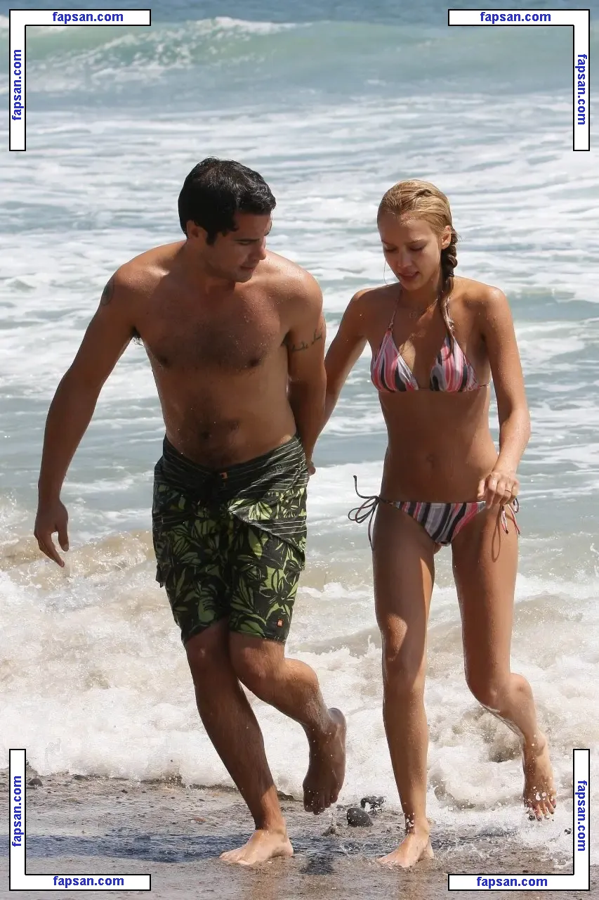 Jessica Alba nude photo #0802 from OnlyFans