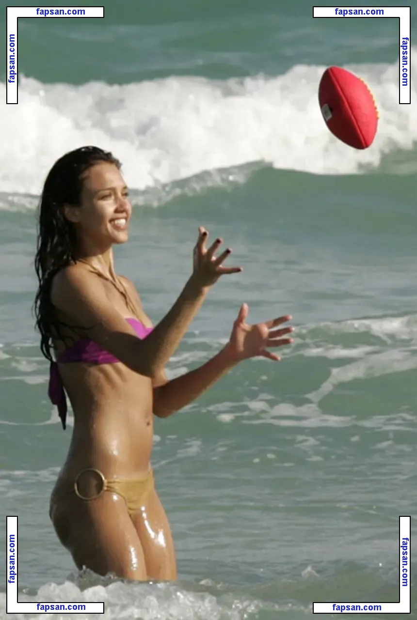 Jessica Alba nude photo #1107 from OnlyFans