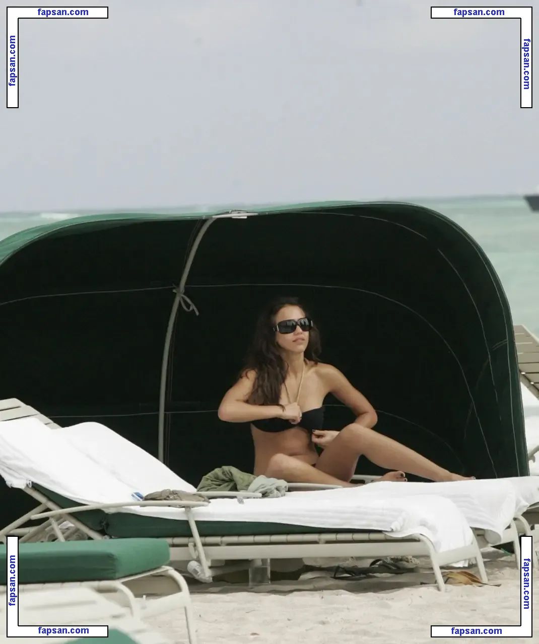 Jessica Alba nude photo #1120 from OnlyFans