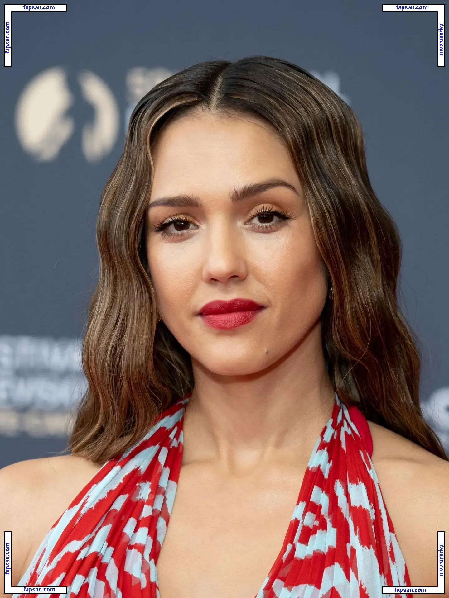 Jessica Alba голая фото #1649 с Онлифанс