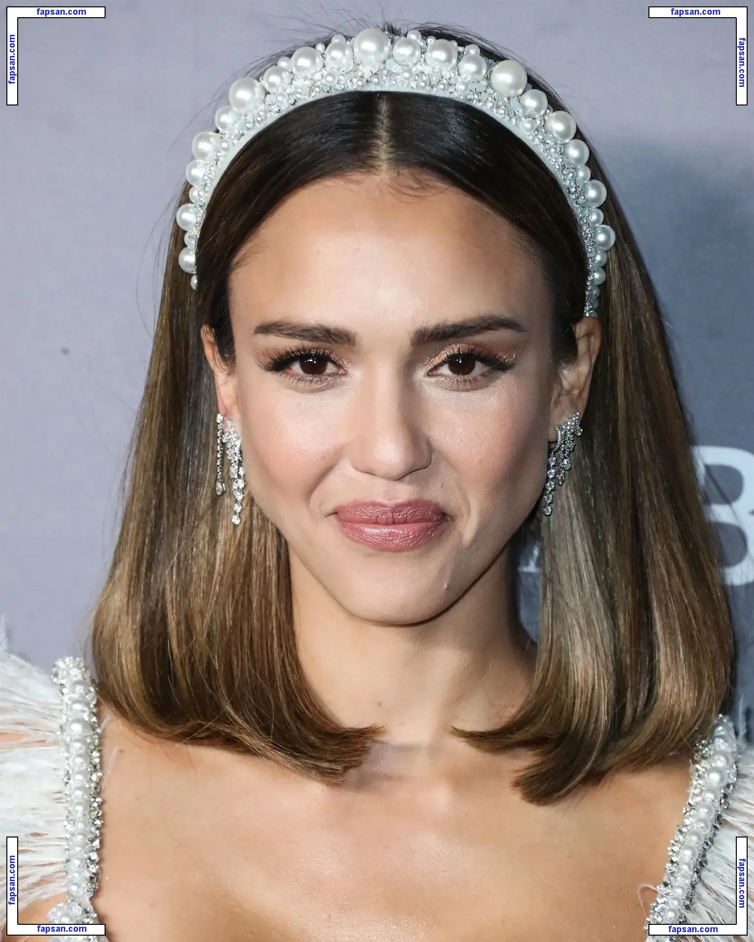 Jessica Alba голая фото #1694 с Онлифанс