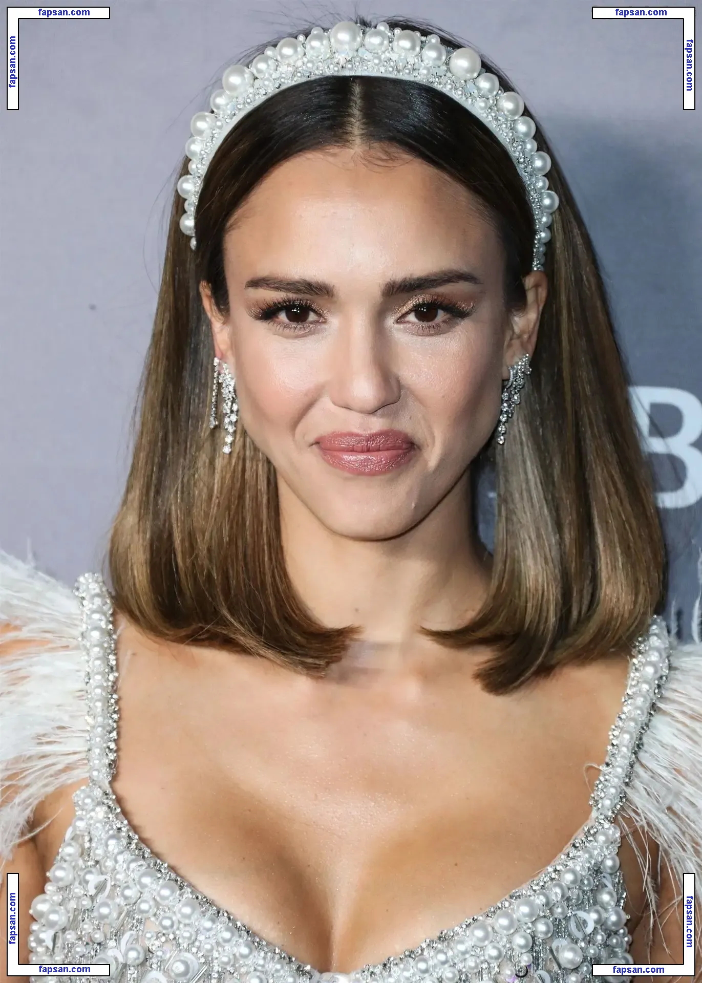 Jessica Alba голая фото #1709 с Онлифанс