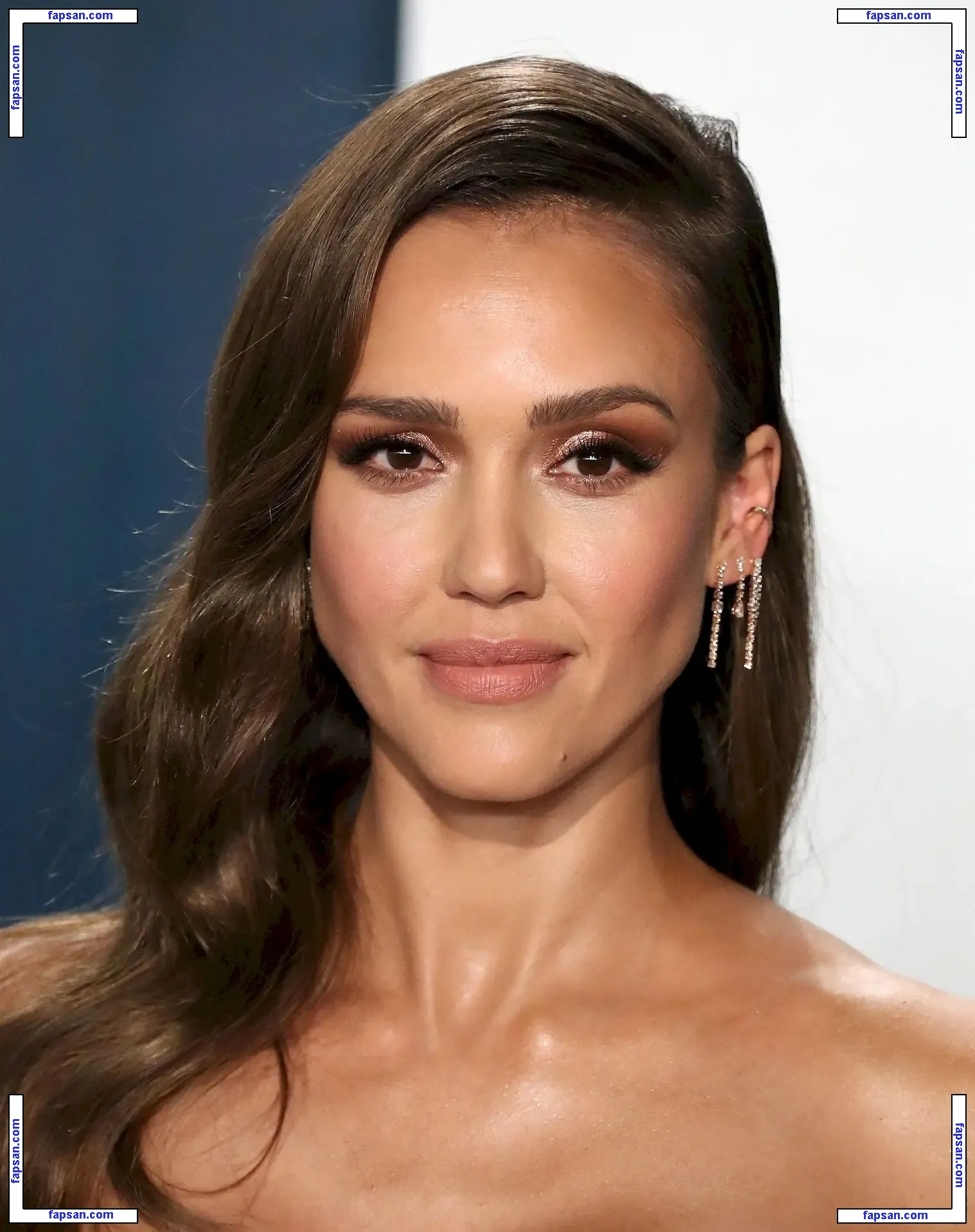 Jessica Alba голая фото #1743 с Онлифанс
