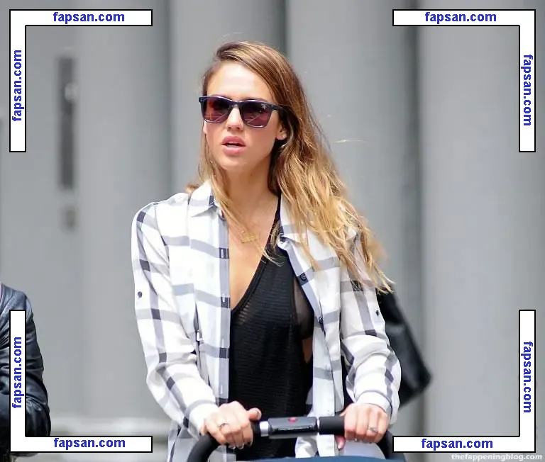 Jessica Alba nude photo #2103 from OnlyFans