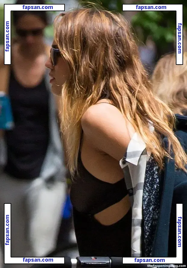 Jessica Alba nude photo #2105 from OnlyFans