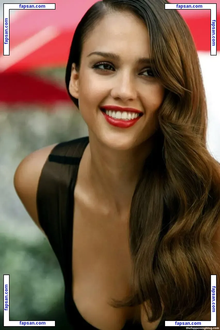 Jessica Alba голая фото #2158 с Онлифанс