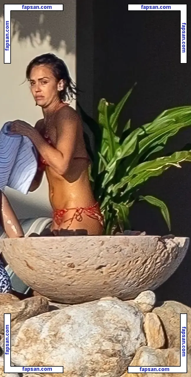 Jessica Alba nude photo #2275 from OnlyFans