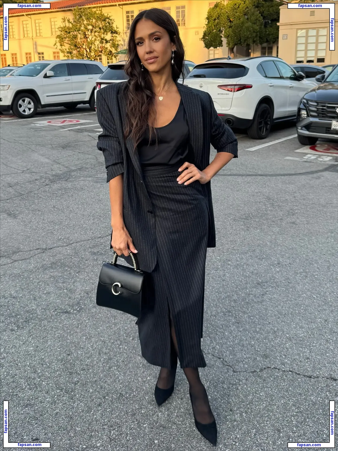 Jessica Alba голая фото #4026 с Онлифанс