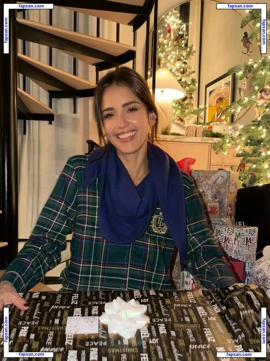 Jessica Alba nude photo #4048 from OnlyFans