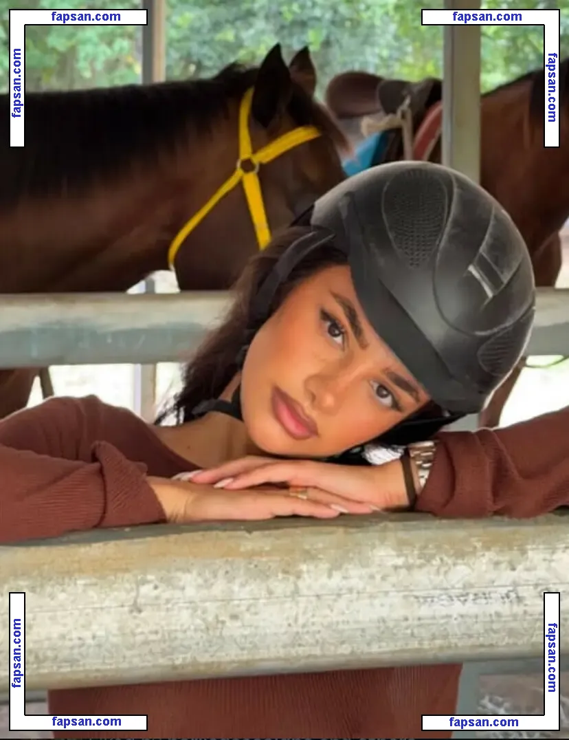 Jessica Bader голая фото #0084 с Онлифанс