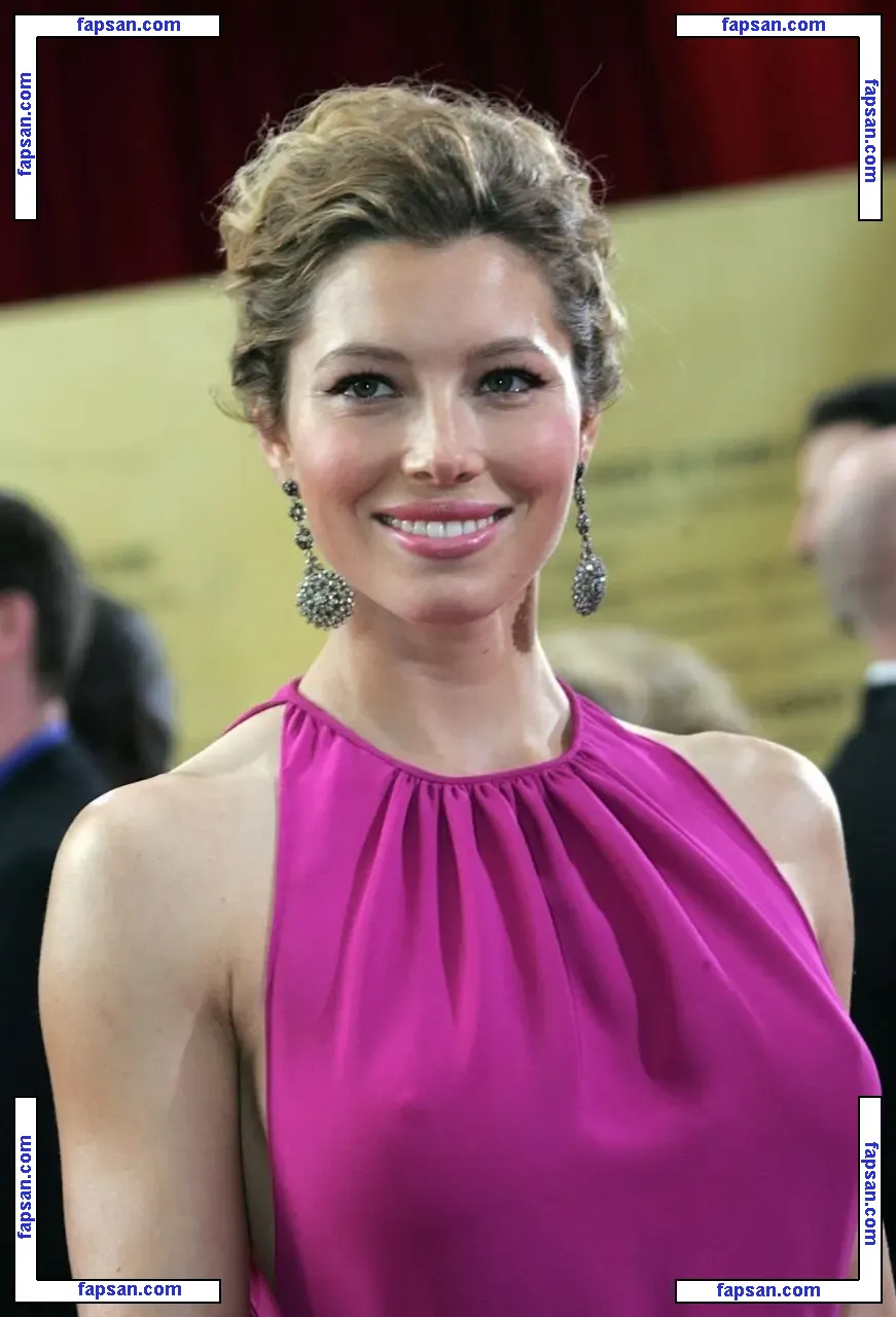 Jessica Biel голая фото #0219 с Онлифанс