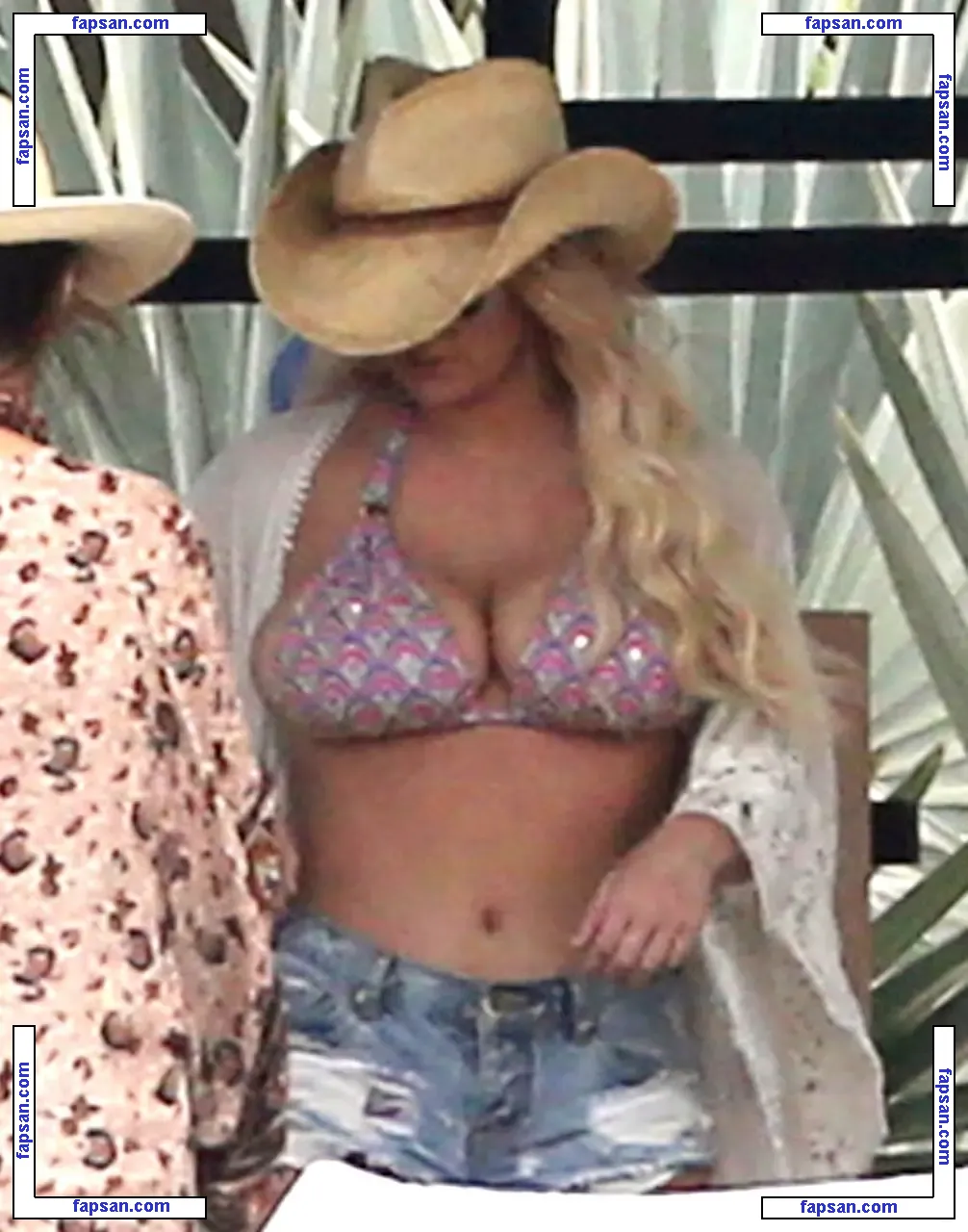 Jessica Simpson nude photo #0204 from OnlyFans