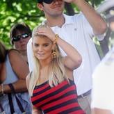 Jessica Simpson голая #1701