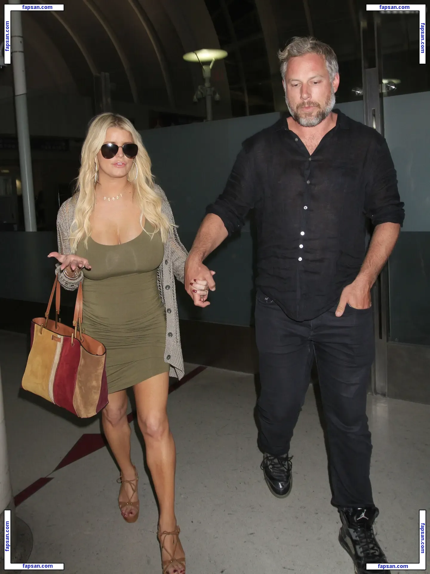 Jessica Simpson nude photo #2070 from OnlyFans