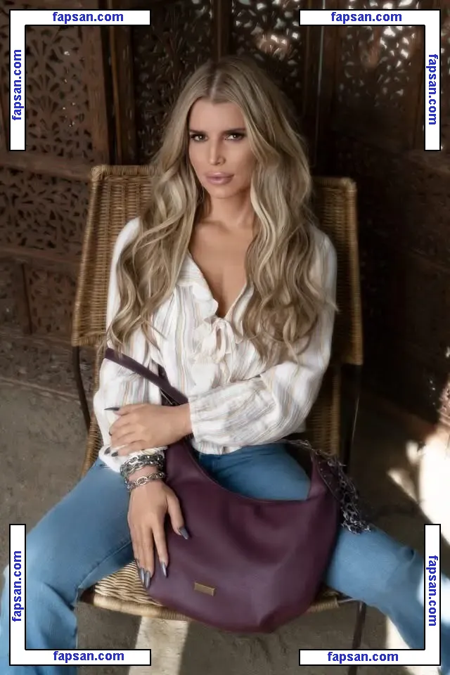 Jessica Simpson nude photo #2209 from OnlyFans