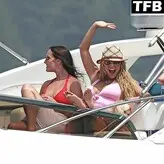 Jessica Simpson nude #2006