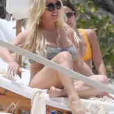 Jessica Simpson nude #2140