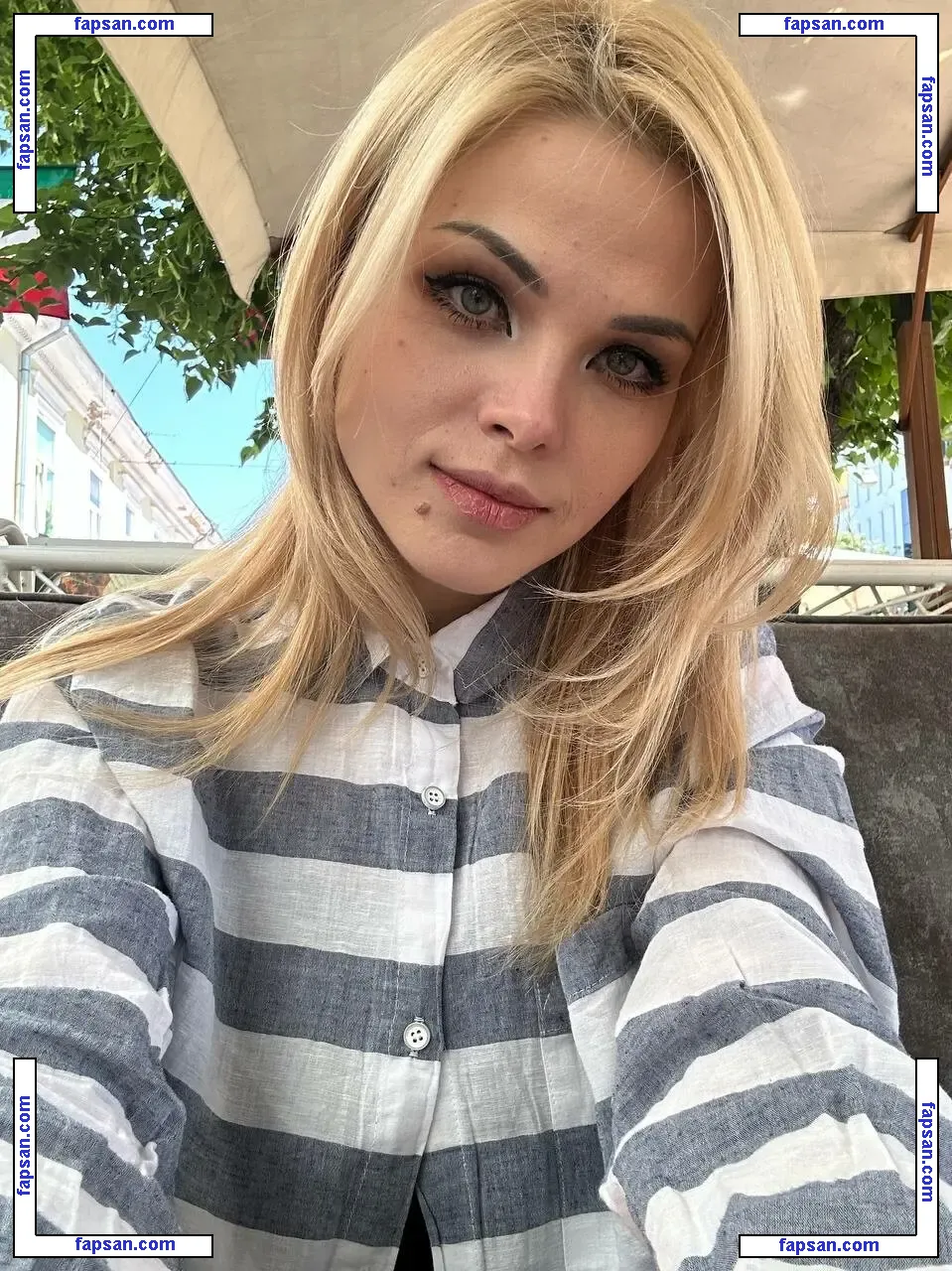 Jessiccaburns nude photo #0013 from OnlyFans