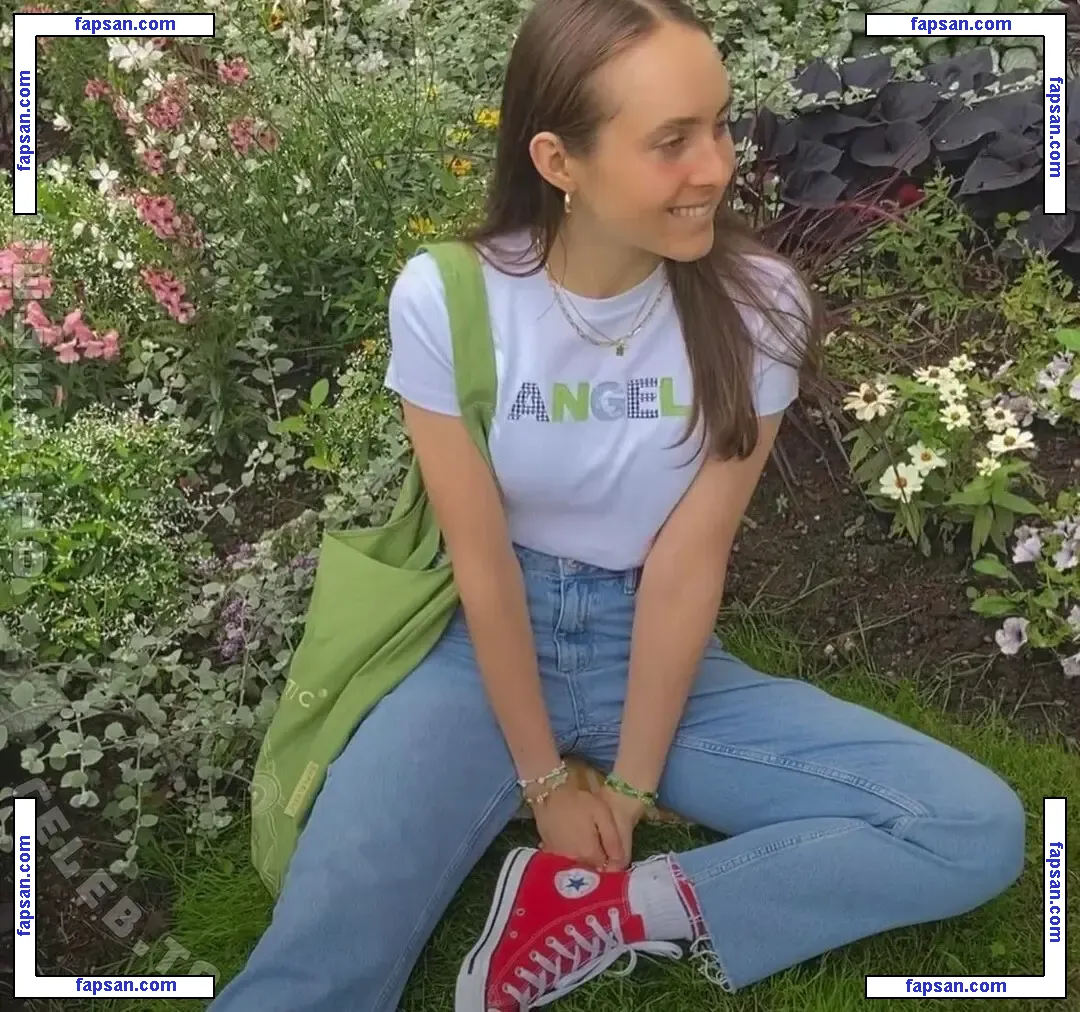 Jessie Bluegrey nude photo #0002 from OnlyFans