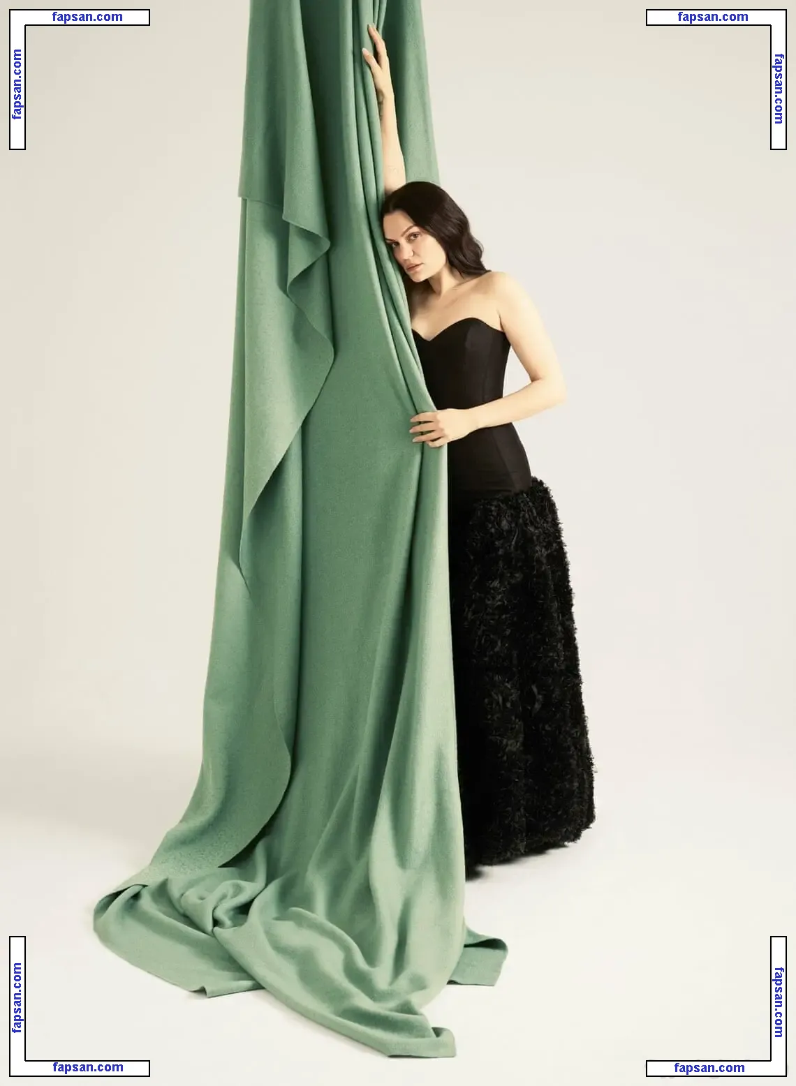 Jessie J nude photo #0211 from OnlyFans