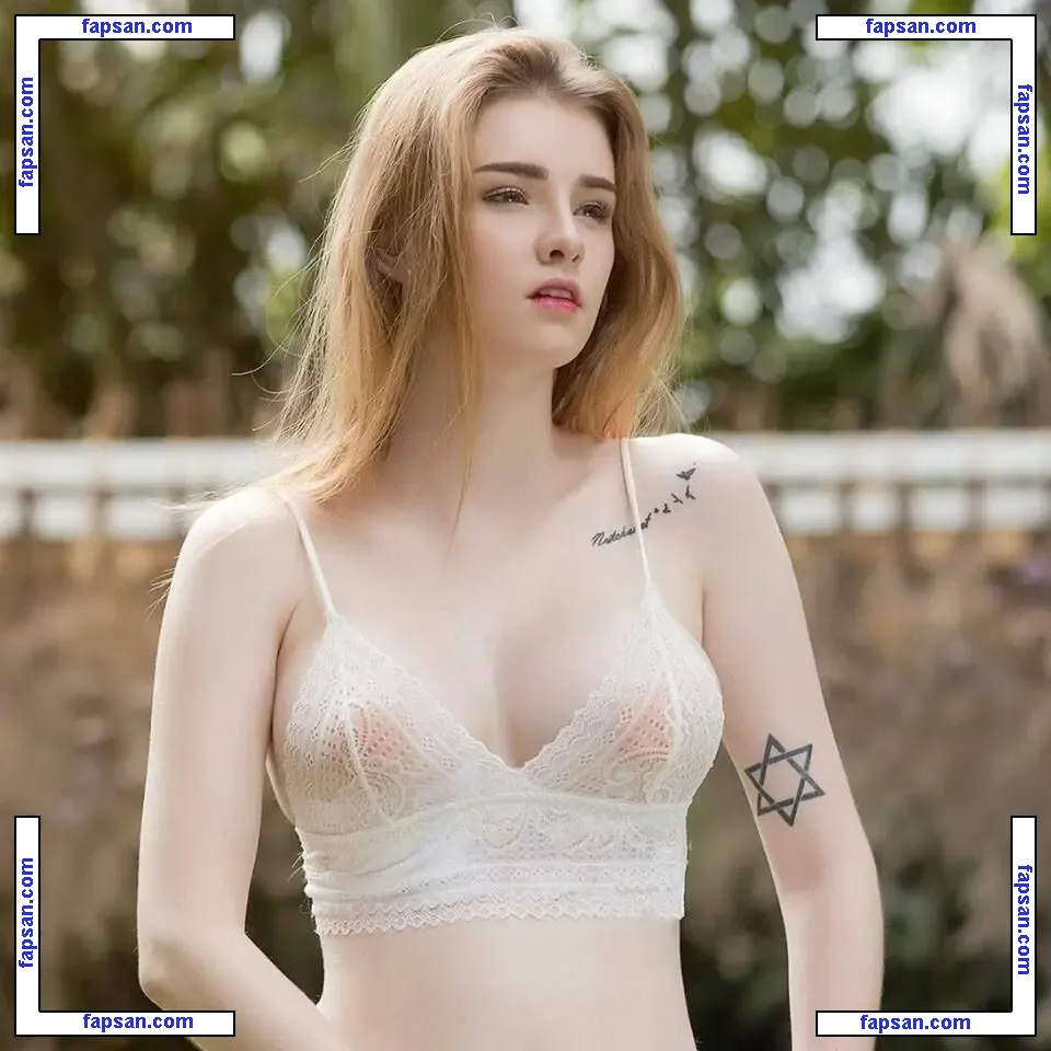 Jessie Vard голая фото #0018 с Онлифанс