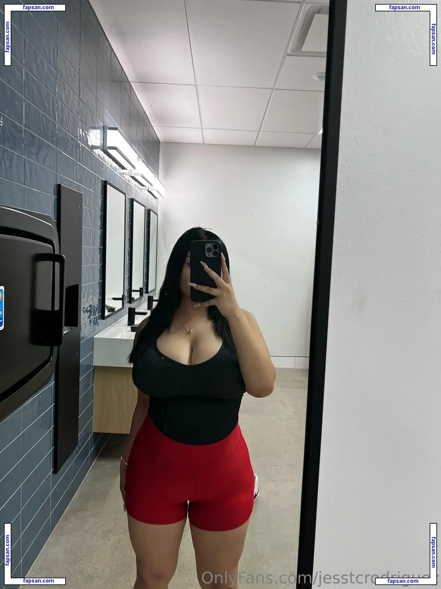 jesstcrodriguez nude photo #0012 from OnlyFans