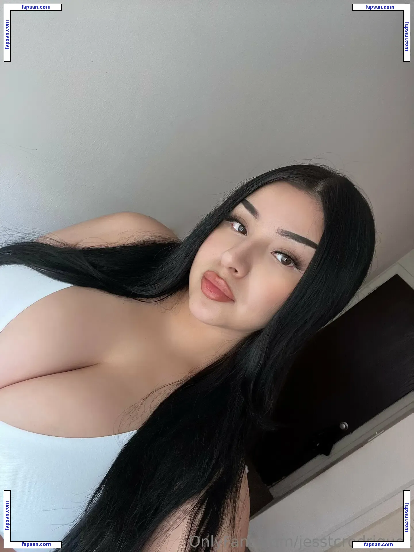 jesstcrodriguez nude photo #0019 from OnlyFans