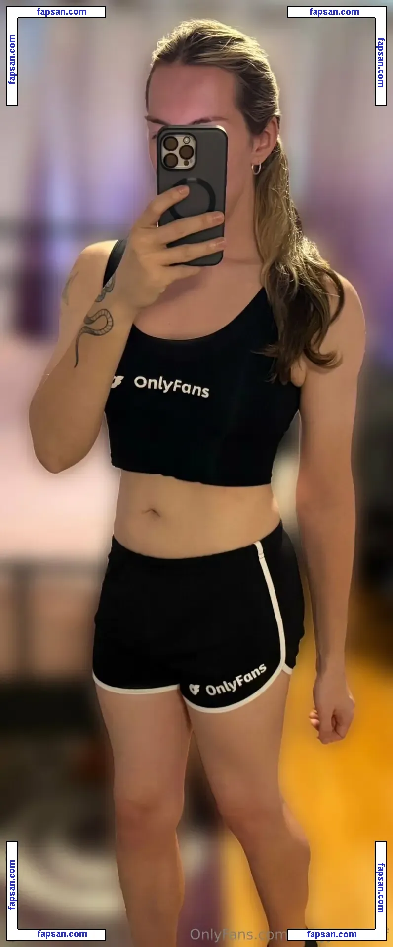 jesswintersof2 nude photo #0004 from OnlyFans