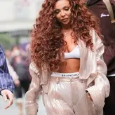 Jesy Nelson голая #0538