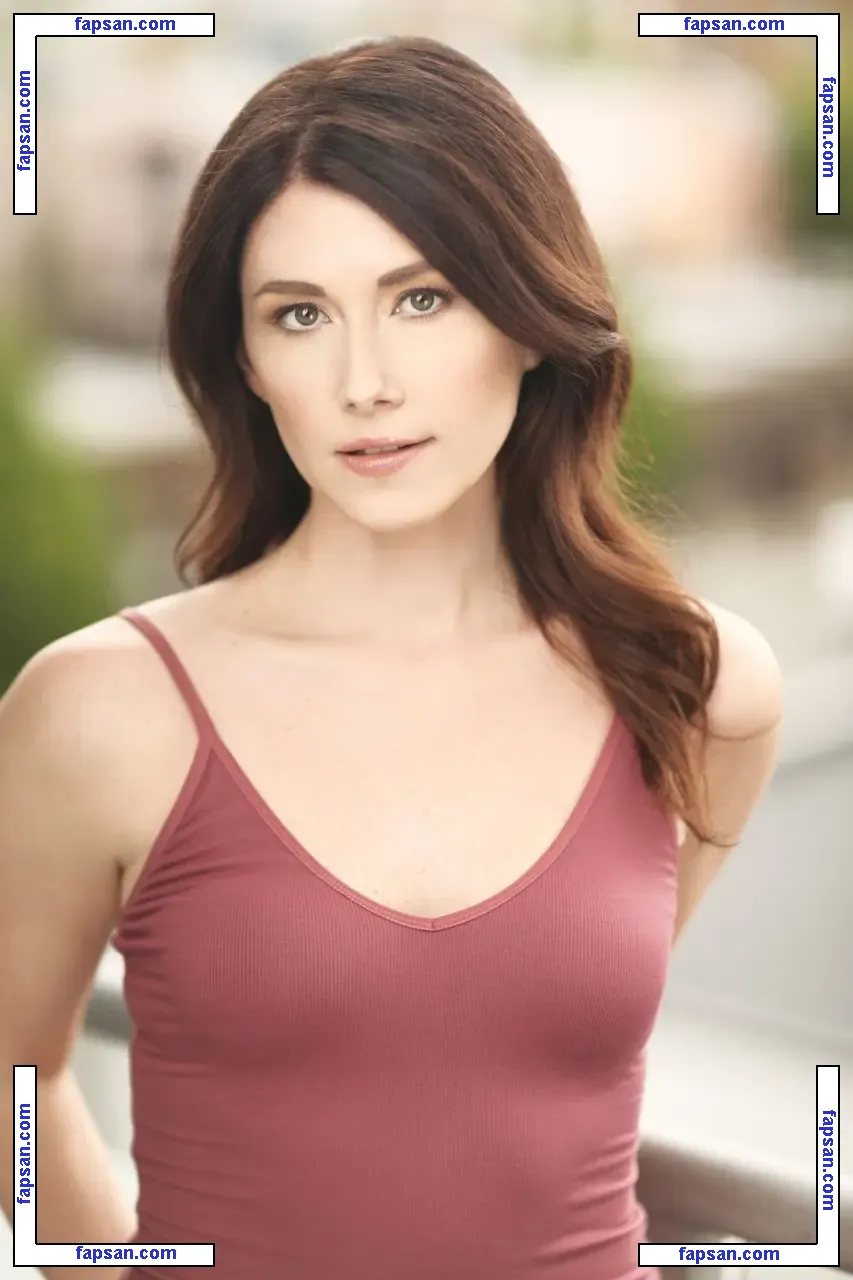 Jewel Staite голая фото #0019 с Онлифанс