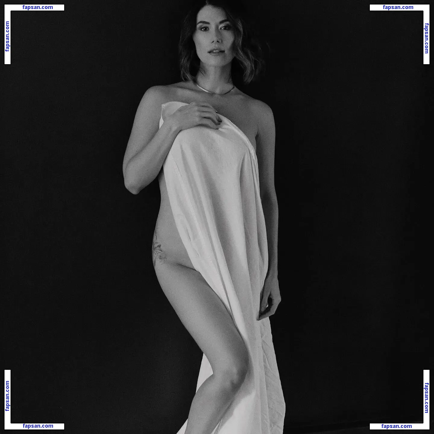 Jewel Staite nude photo #0266 from OnlyFans