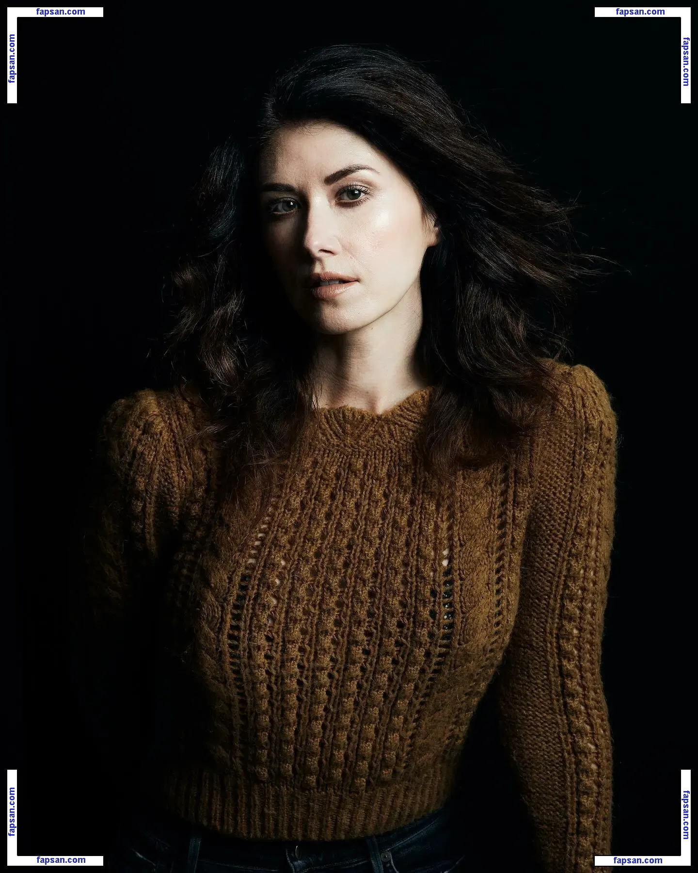 Jewel Staite nude photo #0325 from OnlyFans